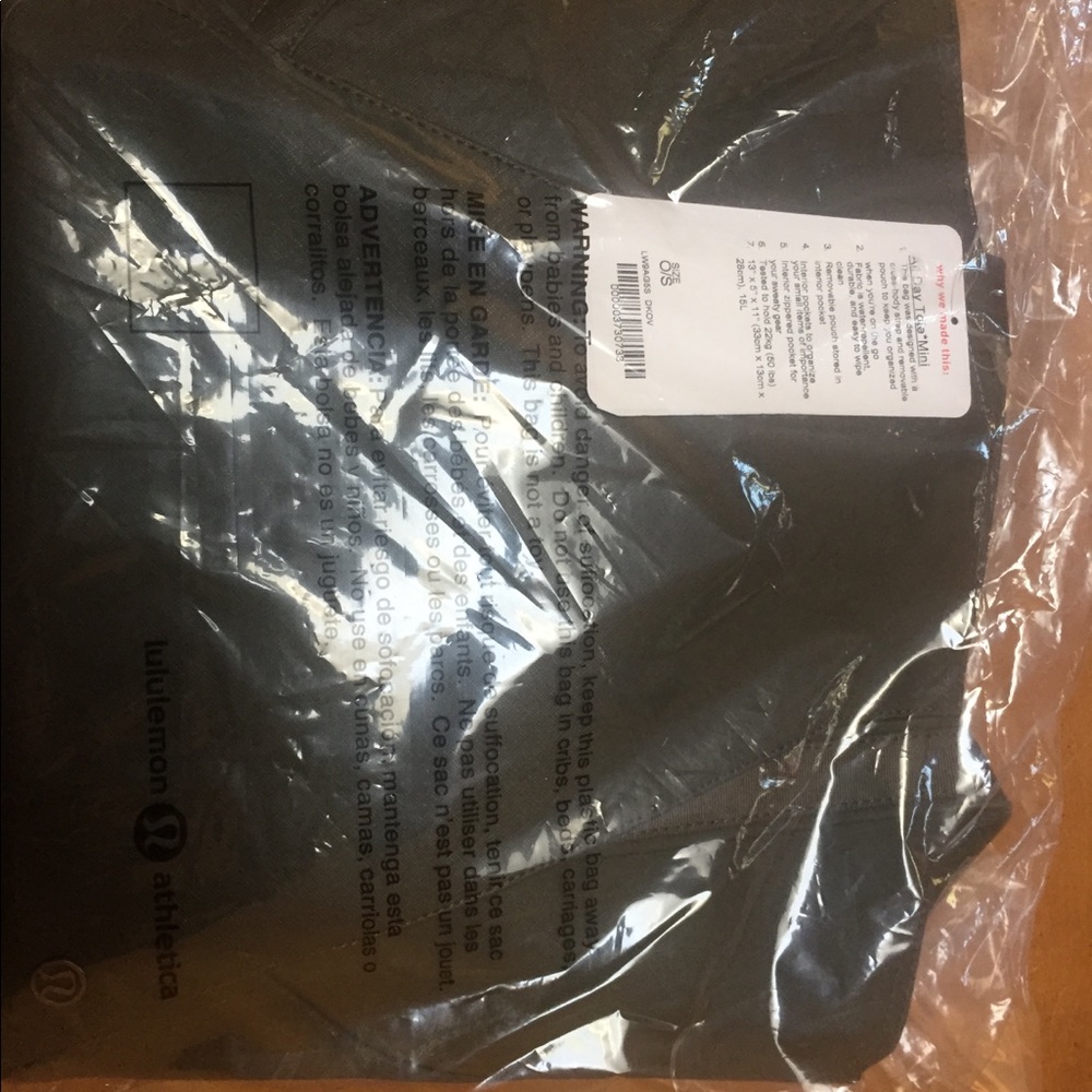 NWT Lululemon all day mini tote
